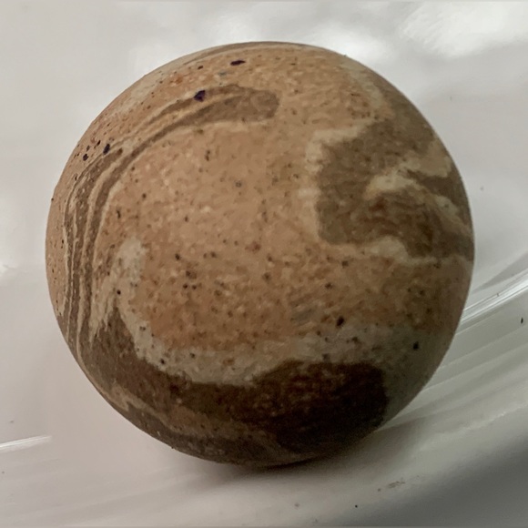 Vintage 1” 25.5mm Large Swirled Clay Marble - Picture 3 of 13